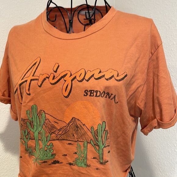 Papaya orange Arizona cropped Tee NWOT size S - Picture 2 of 6
